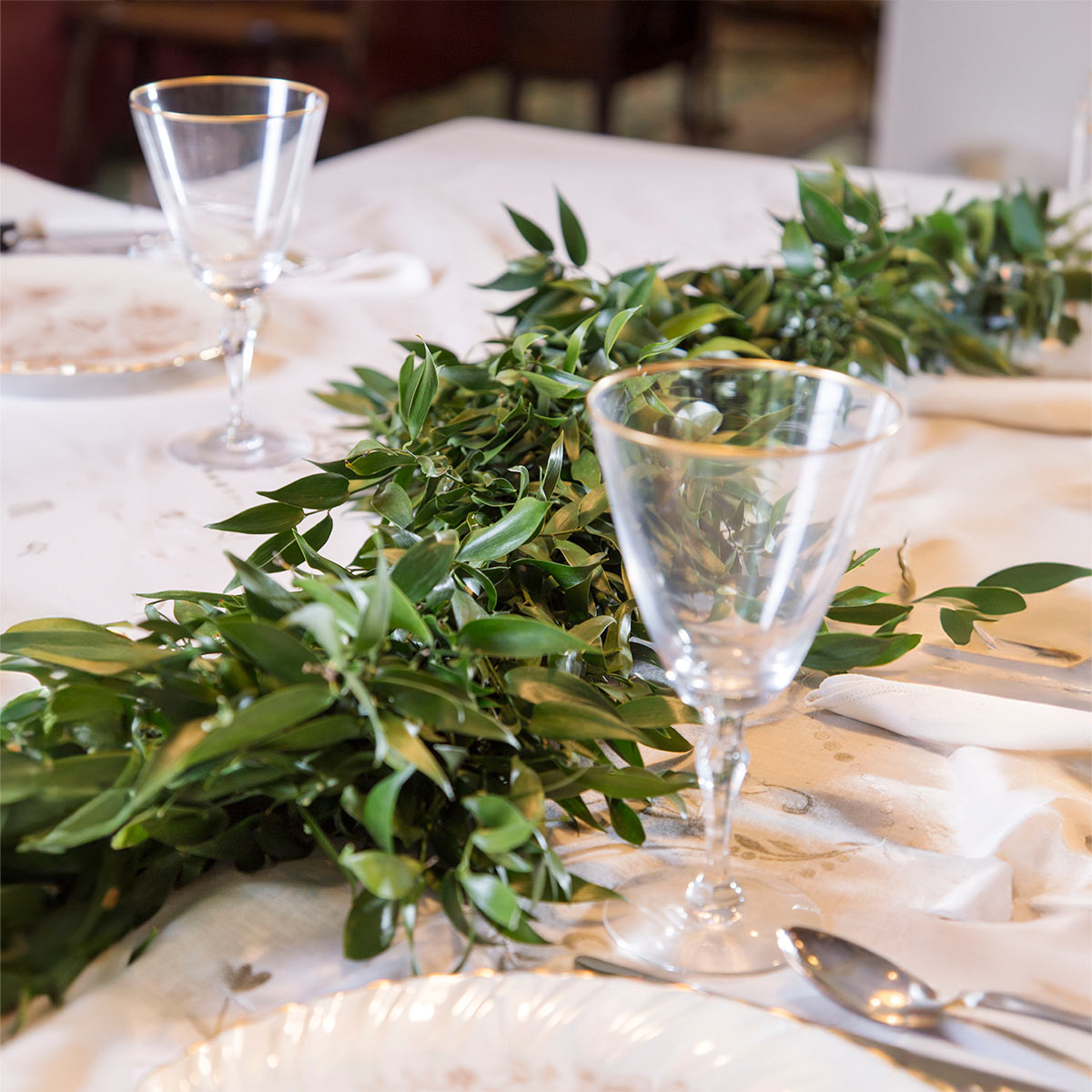Tuscan Vows Garland